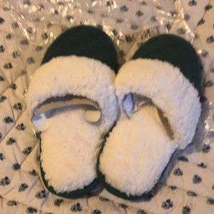 Victoria’s Secret Green Slippers